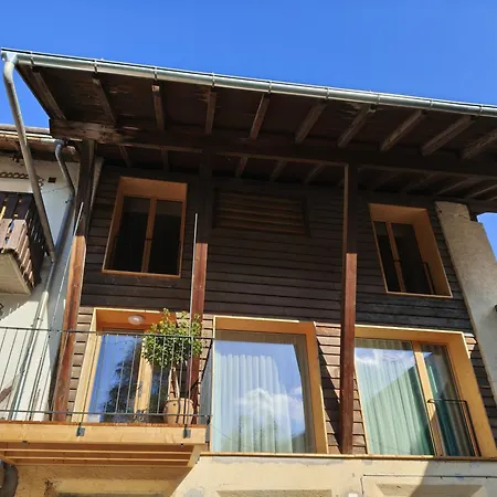 Apartment - Schof Tschierv
